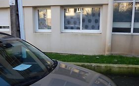 Brest Saint-Marc : Appart T1 Bis Bien Situe Wifi