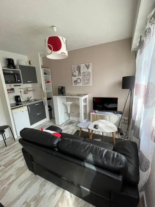 Brest Saint-Marc : Appart T1 Bis Bien Situe Wifi Extérieur photo