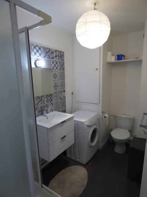 Brest Saint-Marc : Appart T1 Bis Bien Situe Wifi Extérieur photo